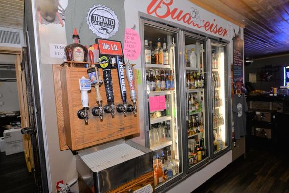 Toronto Café and Lounge: 485 Main Ave, Toronto, SD 57268